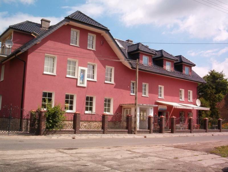 Gosciniec Ella Inn Lipniki Lipniki  Exterior foto